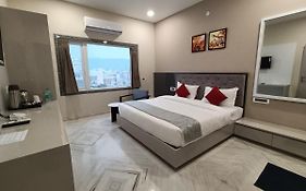 Hotel Shri Anand Dham, Nathdwara - 125 Meters Away From The Temple