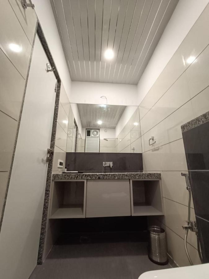 Hotel Shri Anand Dham, Nathdwara - 125 Meters Away From The Temple Exterior photo