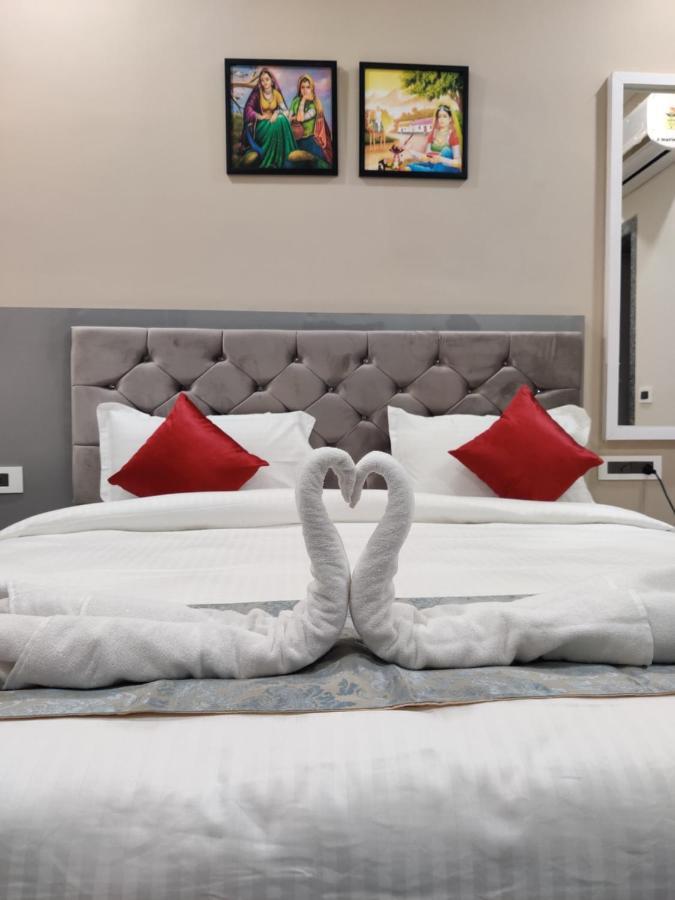 Hotel Shri Anand Dham, Nathdwara - 125 Meters Away From The Temple Exterior photo