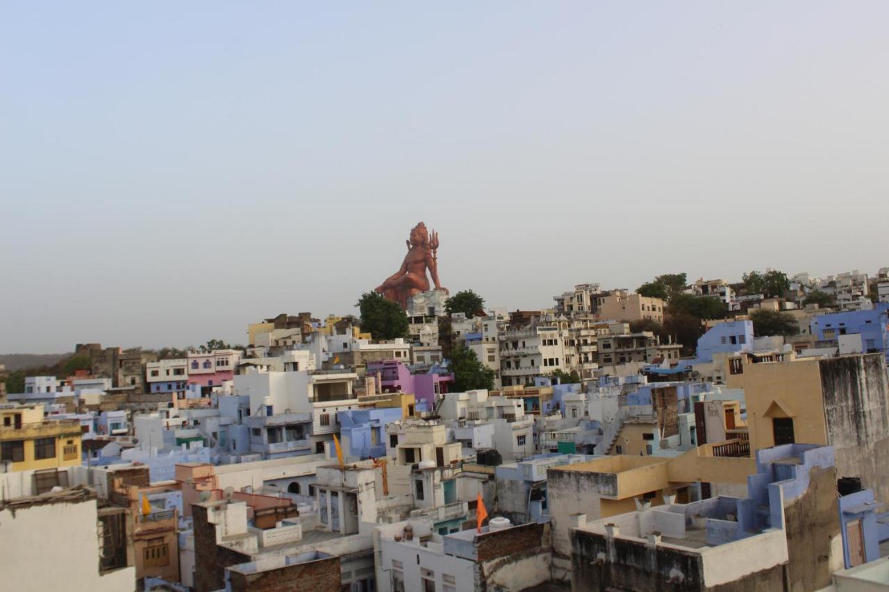Hotel Shri Anand Dham, Nathdwara - 125 Meters Away From The Temple Exterior photo